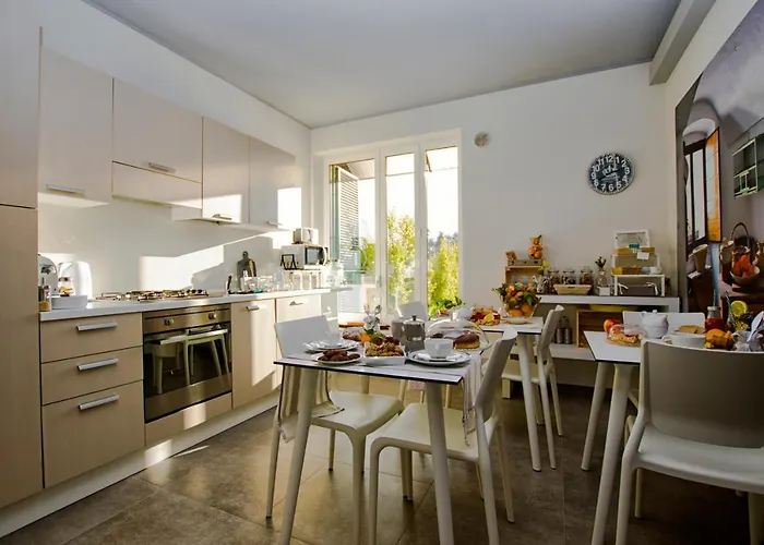 Casa Borgo Regina - Bari Puglia Bed and breakfast 4*