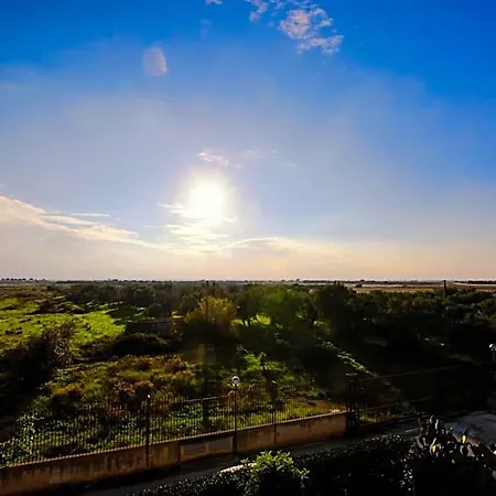 Casa Borgo Regina - Bari Puglia Bed & Breakfast 4*